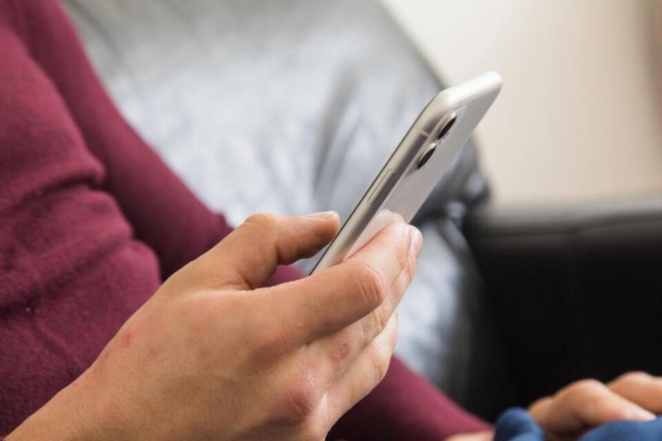 SMS statt WhatsApp SMS statt WhatsApp