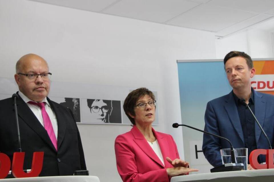 AKK und Altmaier ziehen sich aus Bundestag zurück