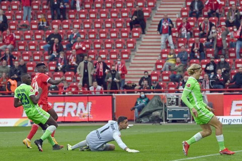 1. FC Union Berlin - VfL Wolfsburg 1. FC Union Berlin - VfL Wolfsburg