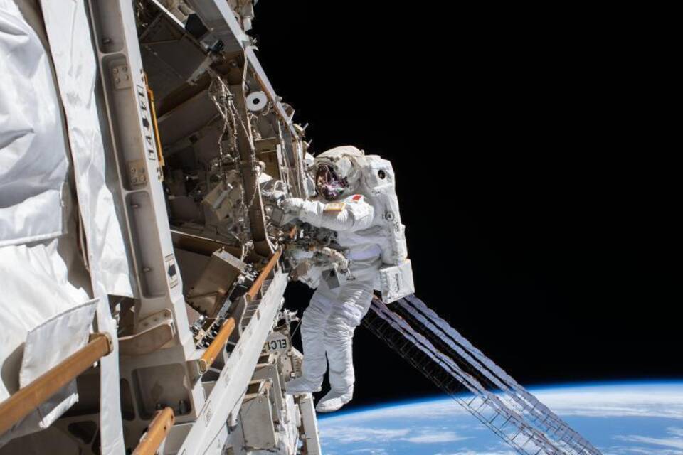 Astronaut Astronaut