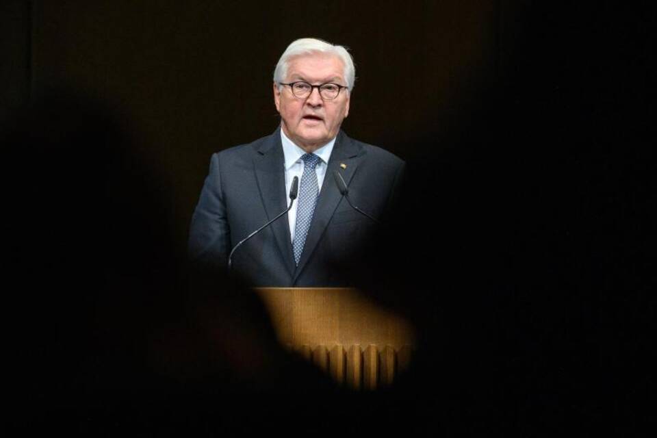 Frank-Walter Steinmeier Frank-Walter Steinmeier