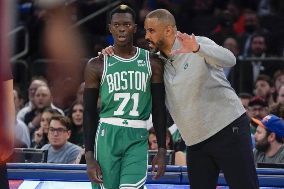 New York Knicks - Boston Celtics New York Knicks - Boston Celtics