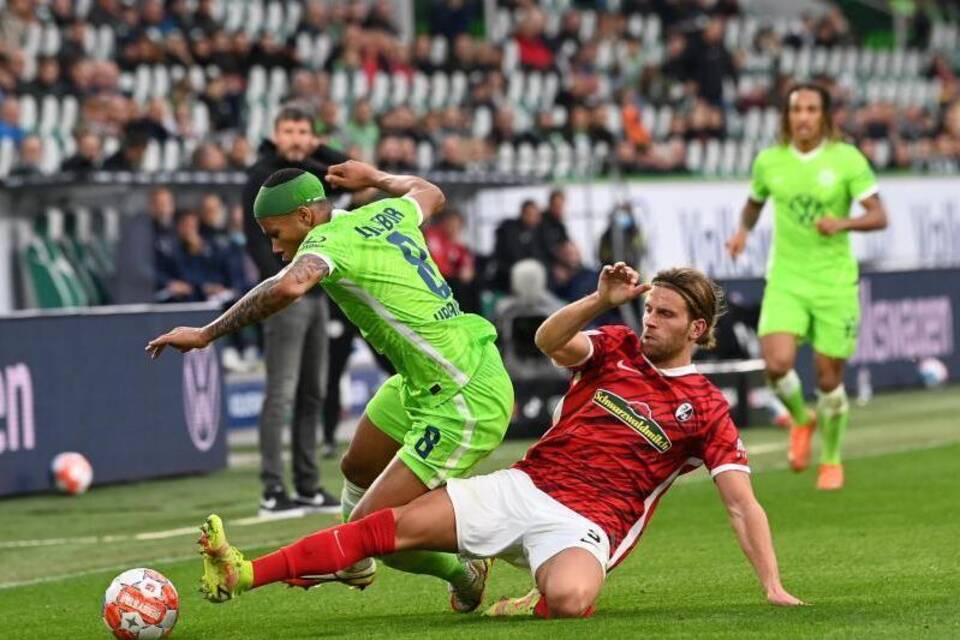 VfL Wolfsburg - SC Freiburg VfL Wolfsburg - SC Freiburg