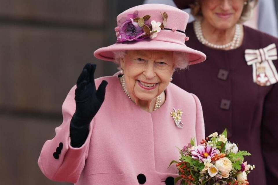 Queen Queen
