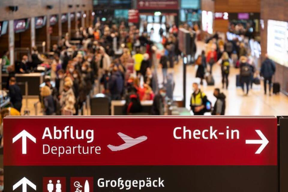 Hauptstadtflughafen BER Hauptstadtflughafen BER