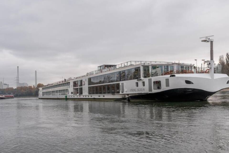 Fahrgastkabinenschiff Fahrgastkabinenschiff