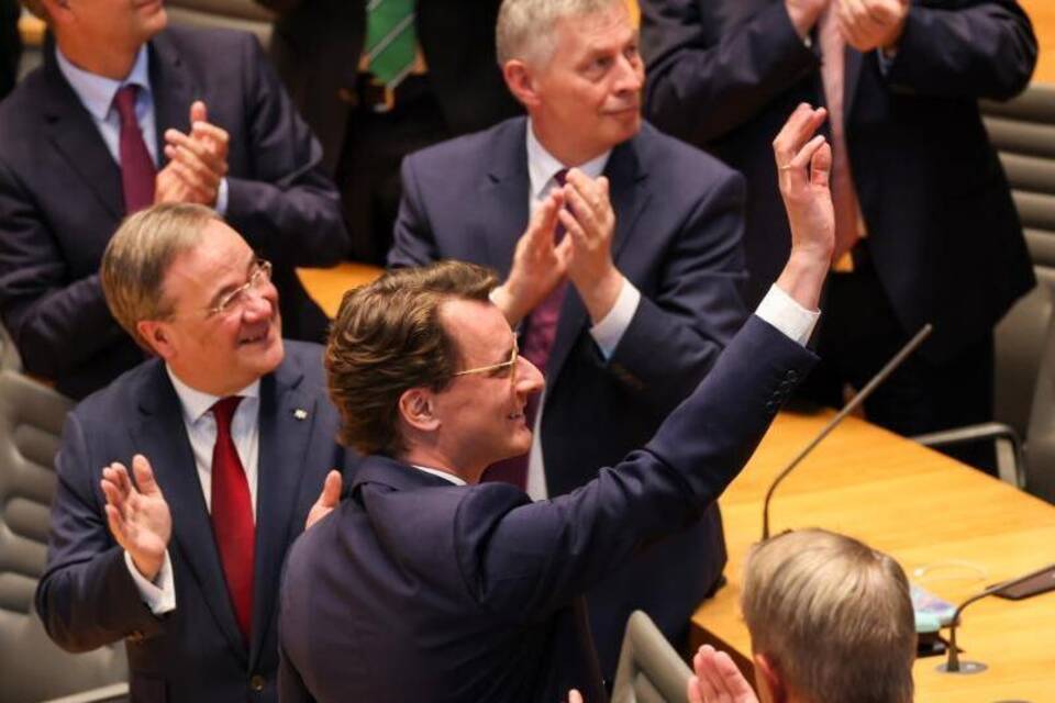 Gewählt Gewählt