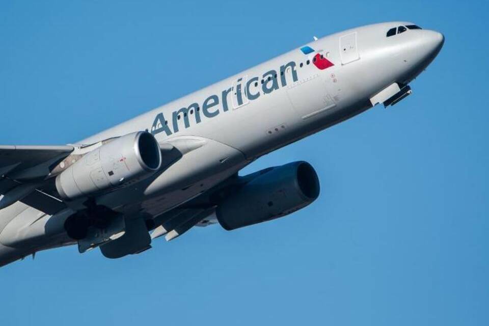 American Airlines American Airlines