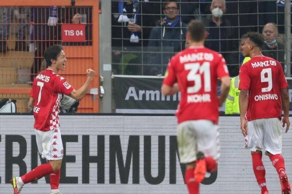 Arminia Bielefeld - FSV Mainz 05 Arminia Bielefeld - FSV Mainz 05