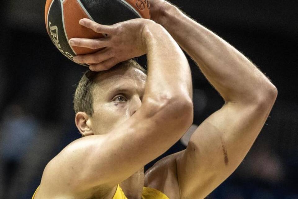 Luke Sikma Luke Sikma