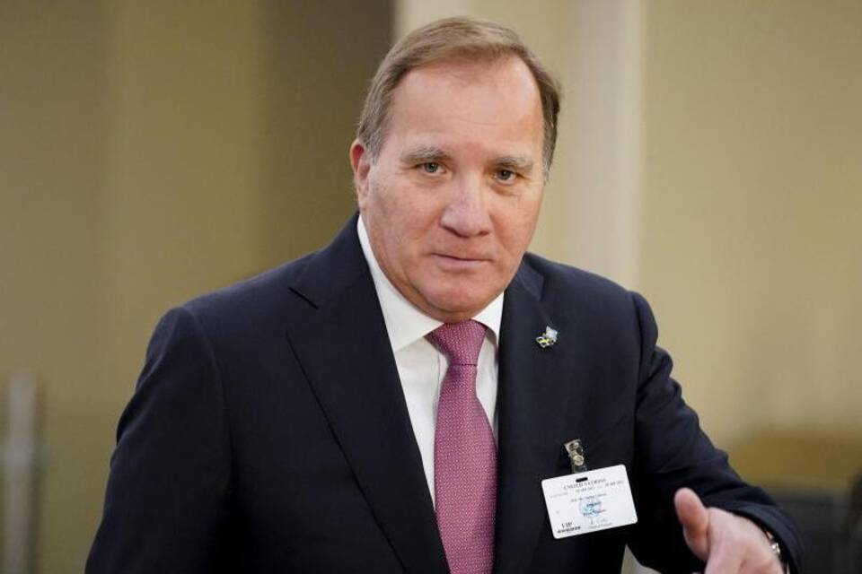 Löfven tritt zurück Löfven tritt zurück