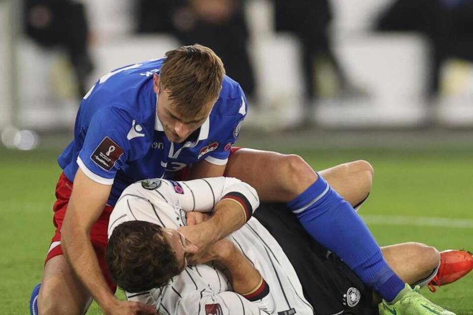 Leon Goretzka Leon Goretzka