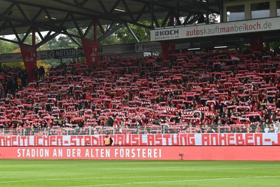 Volles Haus Volles Haus