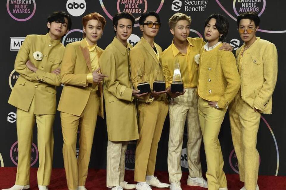 BTS BTS