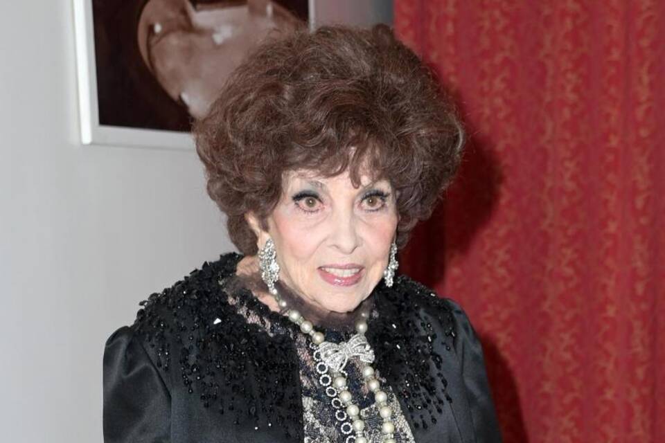 Gina Lollobrigida Gina Lollobrigida