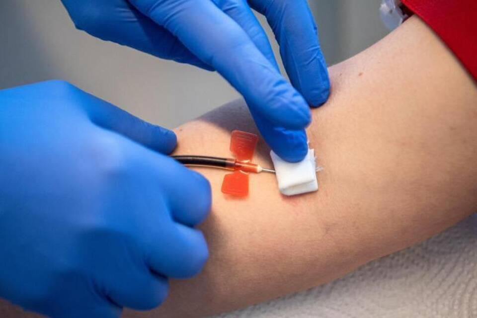 Antikörper sollen Coronapatienten helfen Antikörper sollen Coronapatienten helfen