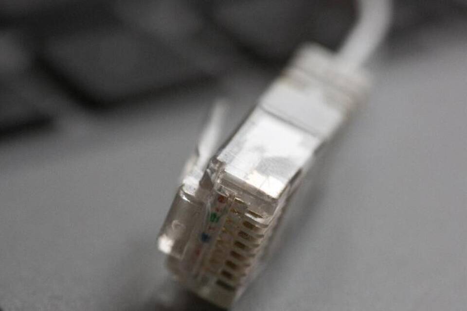 Internet - LAN-Kabel Internet - LAN-Kabel