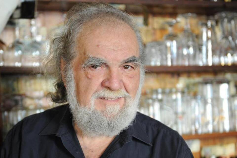 Kostas Papanastasiou Kostas Papanastasiou