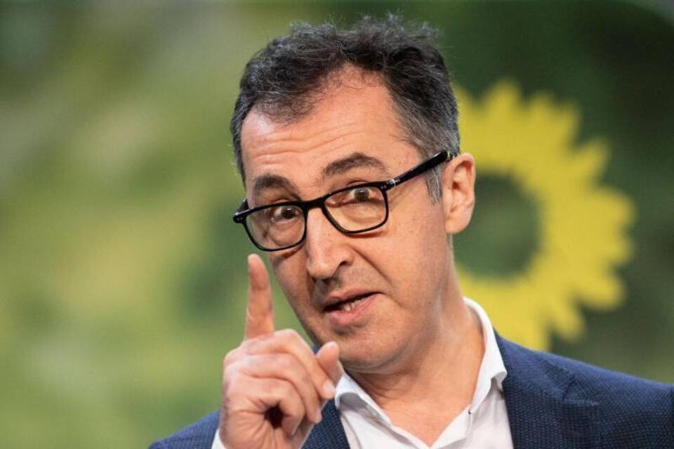Cem Özdemir Cem Özdemir