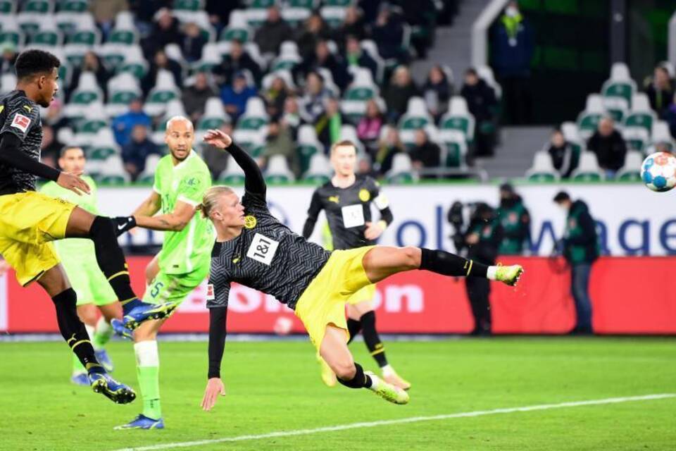 VfL Wolfsburg - Borussia Dortmund VfL Wolfsburg - Borussia Dortmund