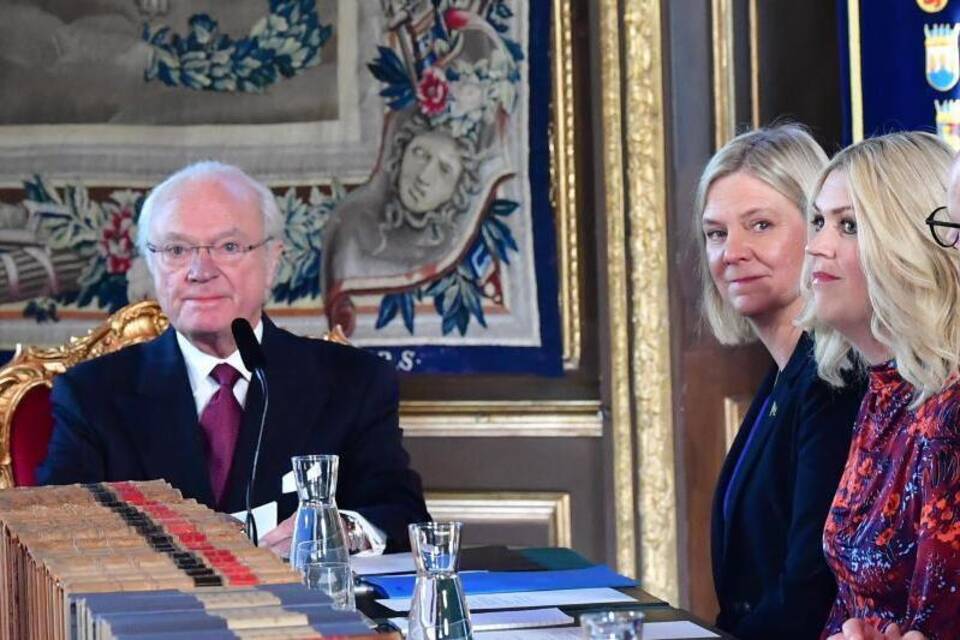 König empfängt Anderssons Regierung König empfängt Anderssons Regierung