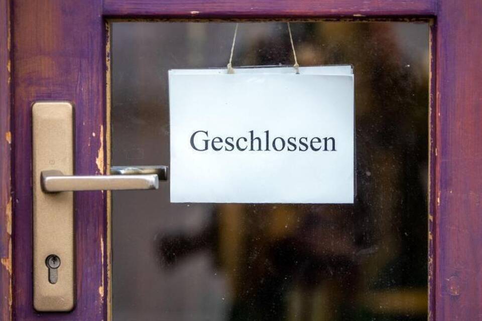 Coronavirus - Geschlossenes Geschäft Coronavirus - Geschlossenes Geschäft