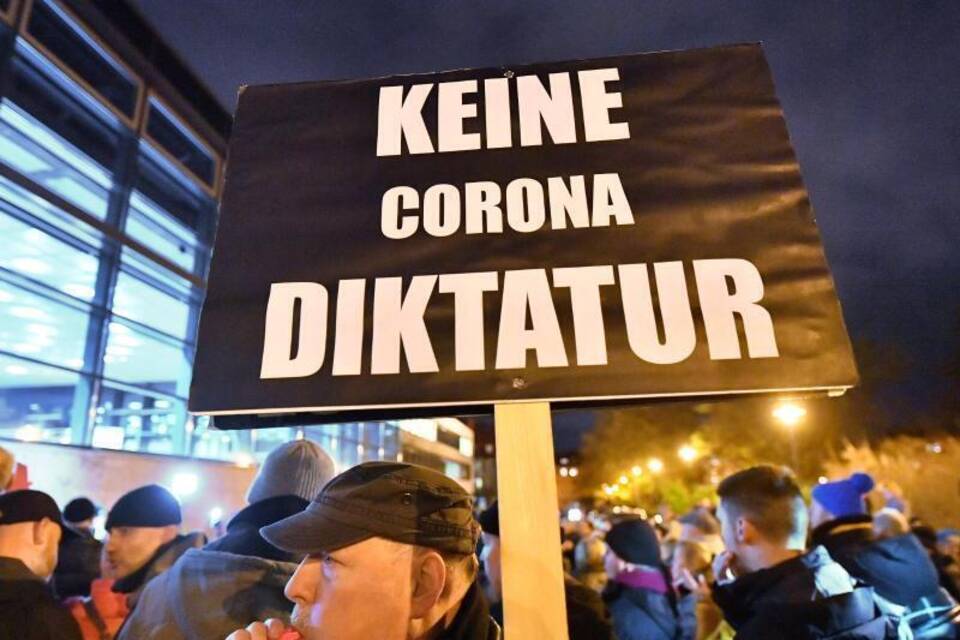 Demonstration Demonstration