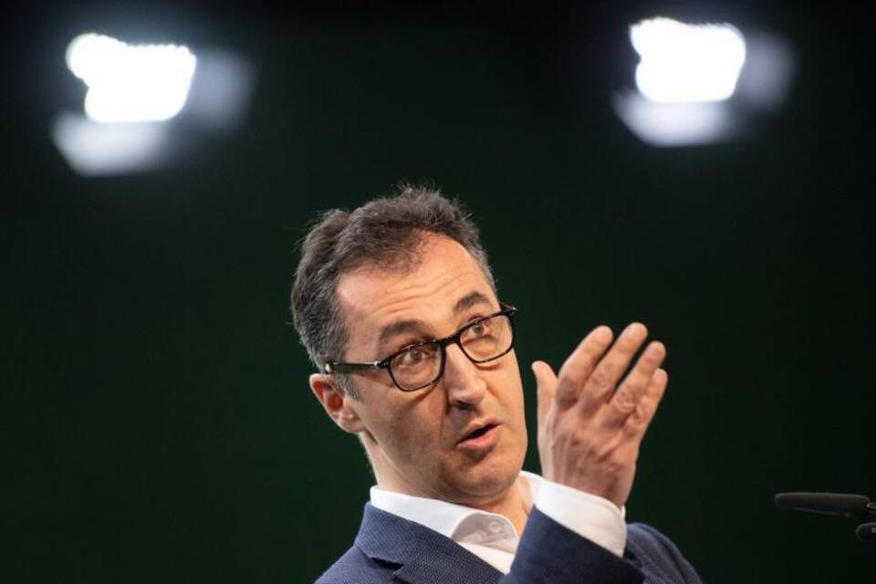 Cem Özdemir Cem Özdemir