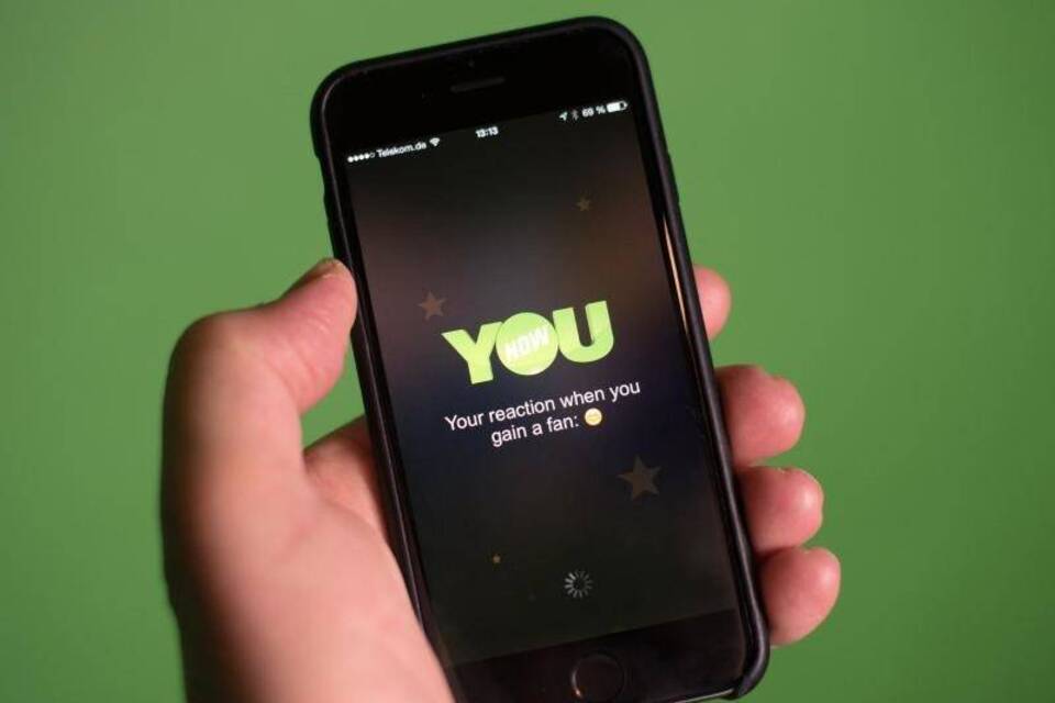 YouNow YouNow