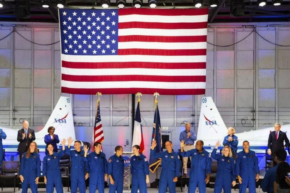 Nasa stellt ihre nächste Gruppe von Astronauten vor Nasa stellt ihre nächste Gruppe von Astronauten vor