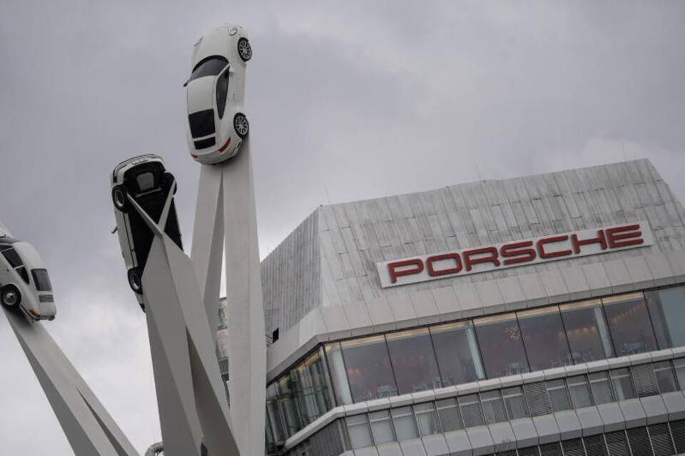 Prozess um finanzielle Beteiligung eines Porsche-Konstrukteurs