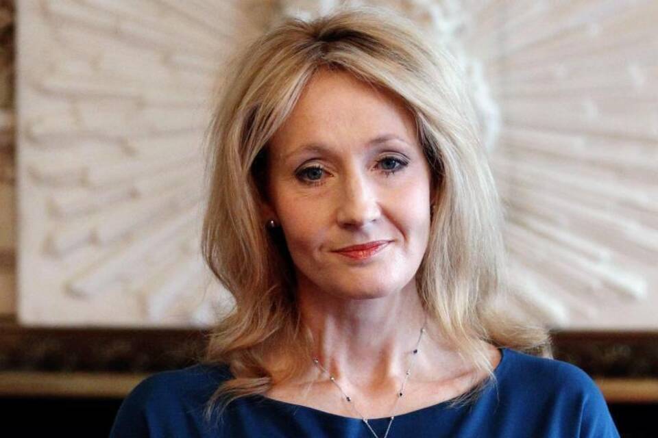 Joanne K. Rowling Joanne K. Rowling