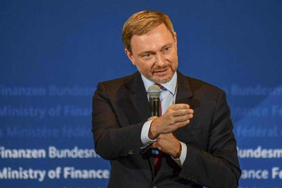 Christian Lindner Christian Lindner