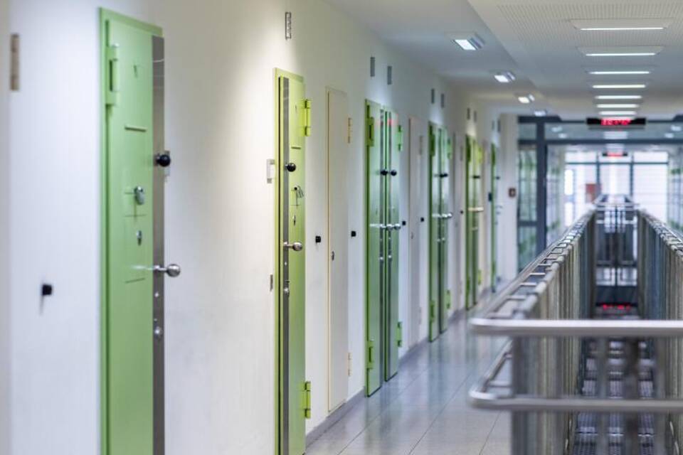 Weihnachtsamnestie: 277 Häftlinge in NRW bereits vorzeitig frei