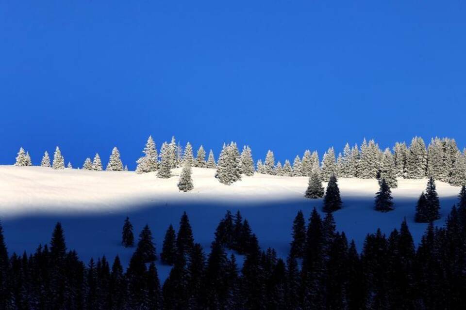 Winterliche Berglandschaft Winterliche Berglandschaft