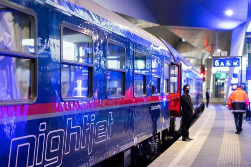 Nachtzug Nachtzug