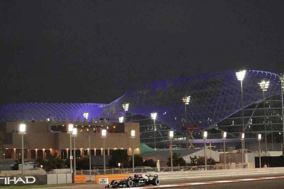 Hamilton Hamilton