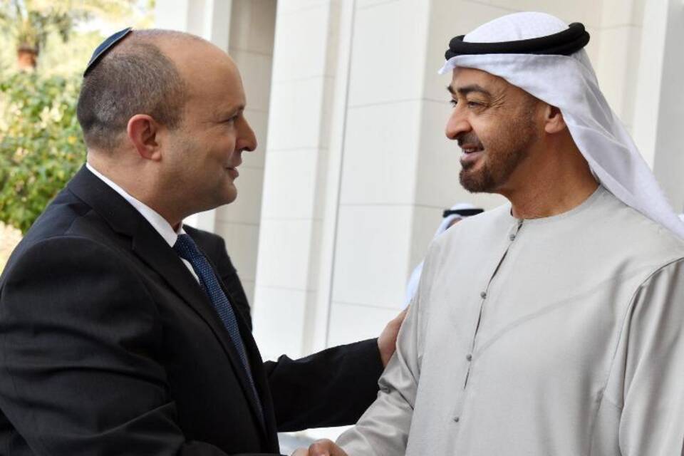 Israels Premierminister Bennett in Abu Dhabi