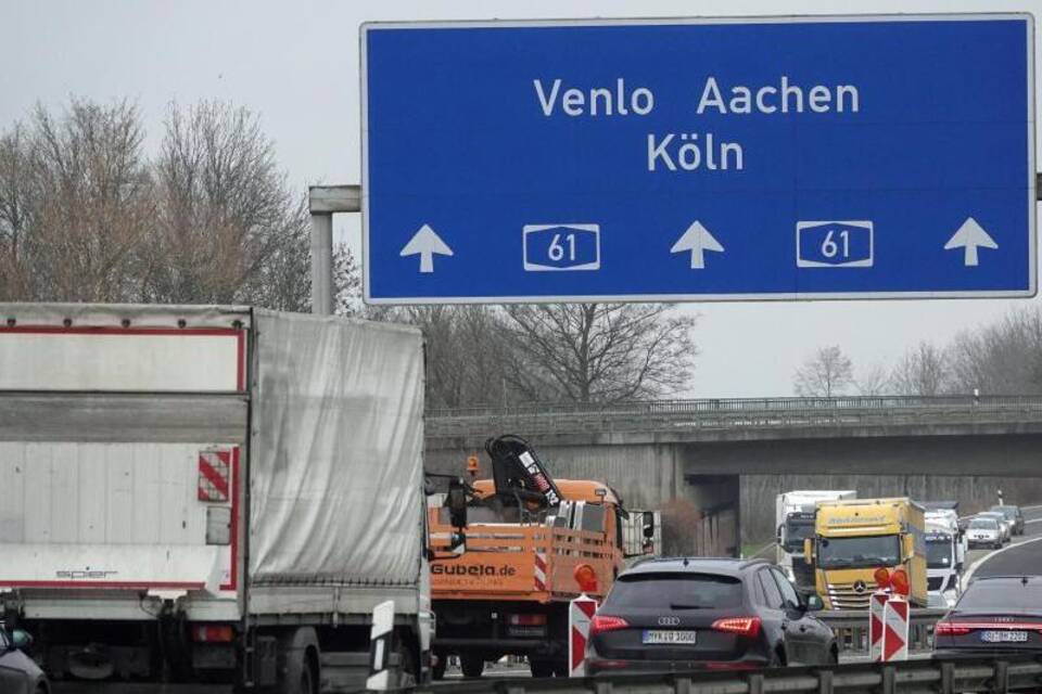 Freigabe der Autobahn 61 nach der Flut