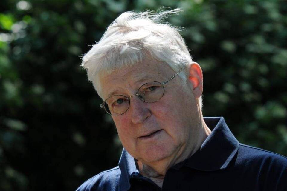 Klaus Bednarz Klaus Bednarz