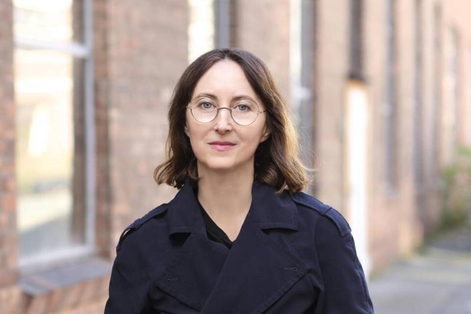 Maria Eichhorn Maria Eichhorn