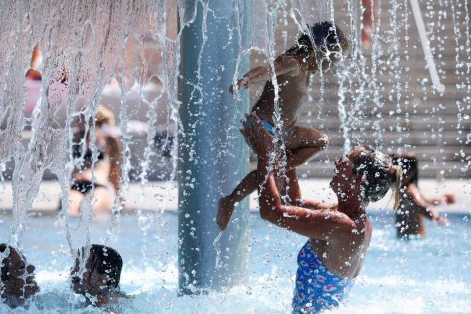 Wasserpilz im Freibad