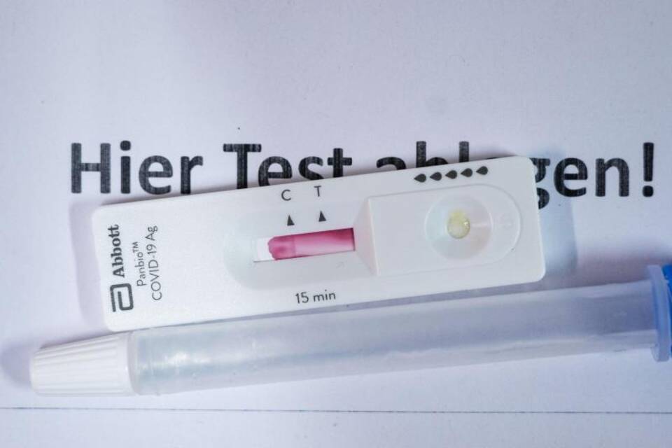 Corona-Schnelltest Corona-Schnelltest