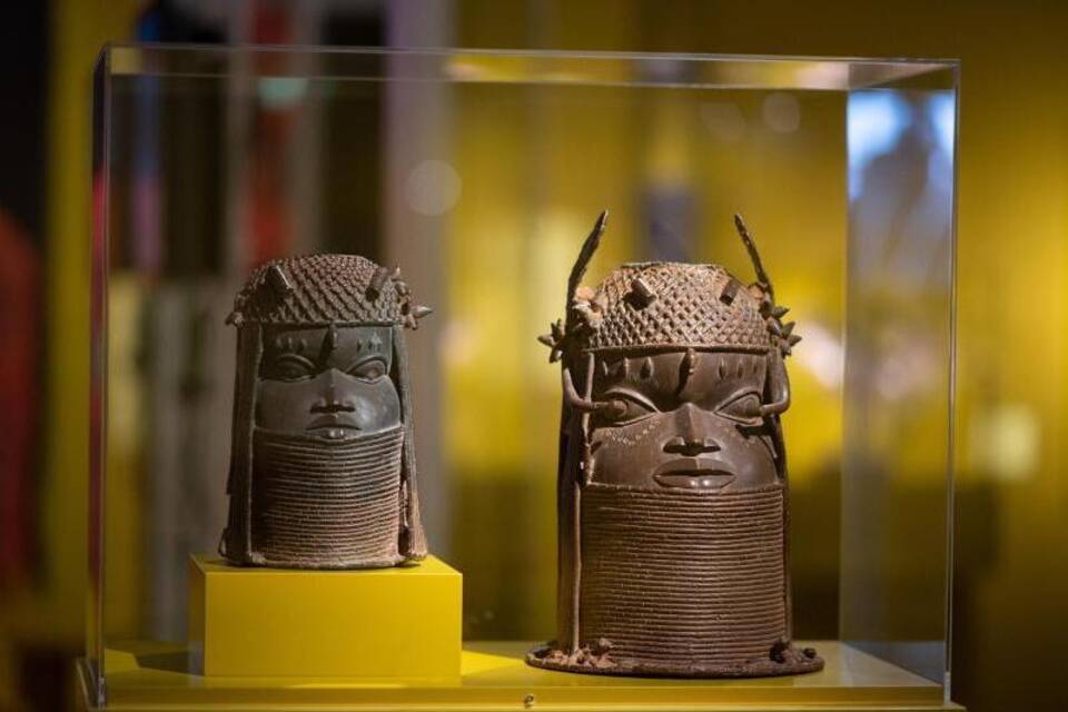 Ausstellung &#8222;Benin. Geraubte Geschichte&#8220;