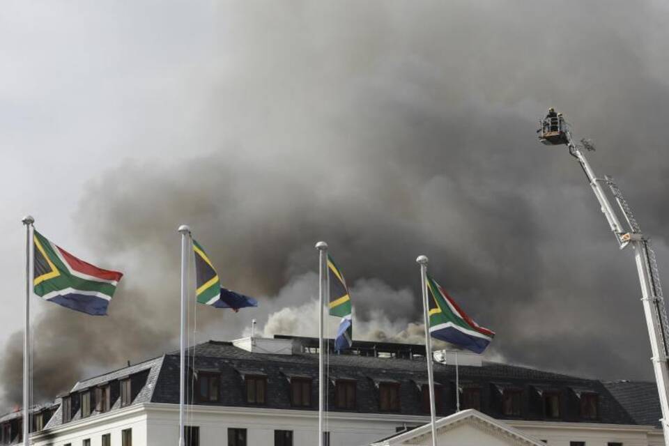 Großbrand in Südafrikas Parlament