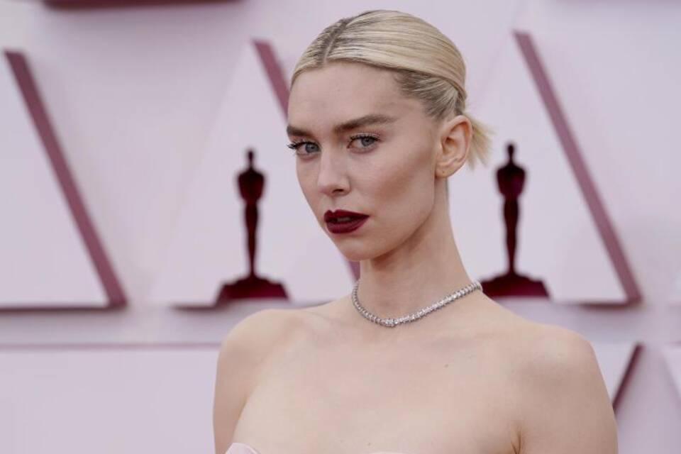 Vanessa Kirby Vanessa Kirby