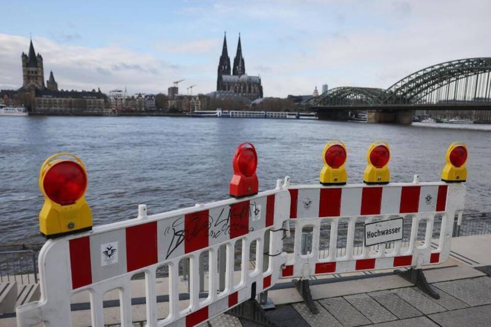 Hochwasser in Köln Hochwasser in Köln