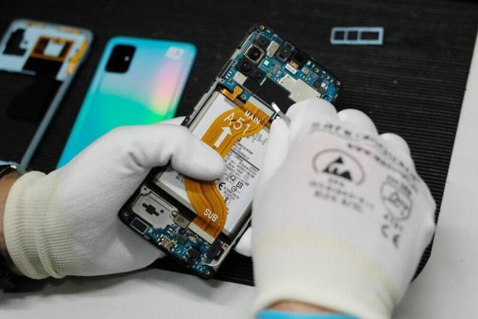 Reparatur eines Handys Reparatur eines Handys
