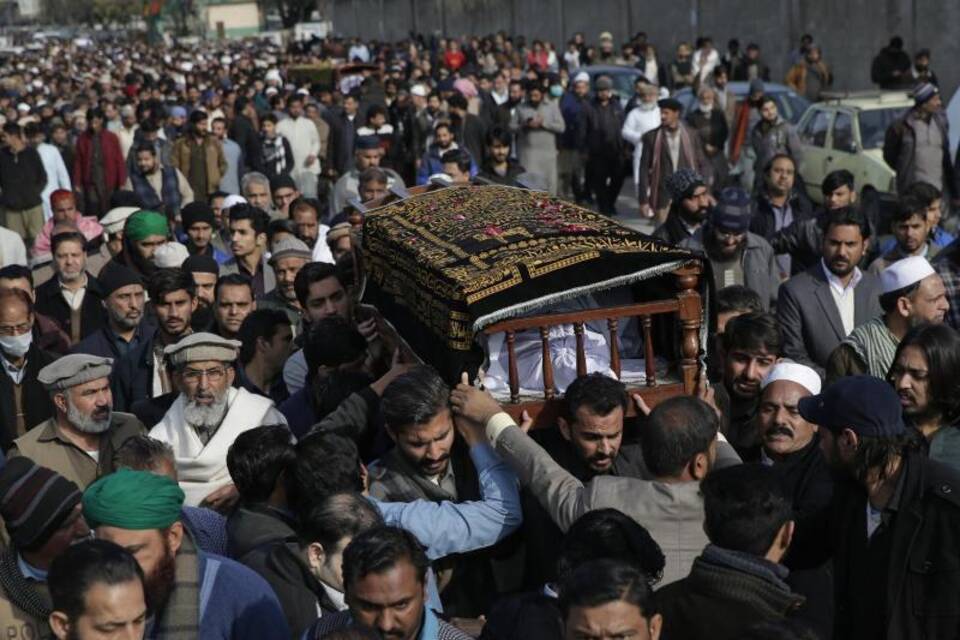 Tote nach Wintereinbruch in Pakistan