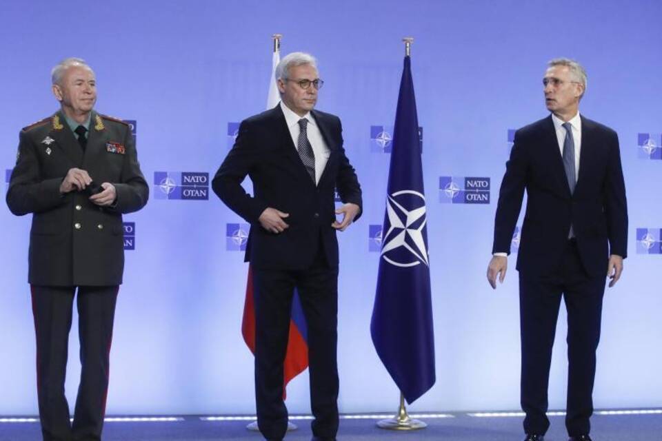 Nato-Russland-Rat tagt in Brüssel Nato-Russland-Rat tagt in Brüssel
